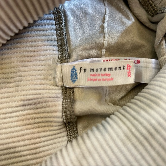 FP Movement Gray Ribbed Garment - Picture 1 of 4